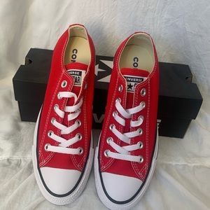 brand new red low top converse